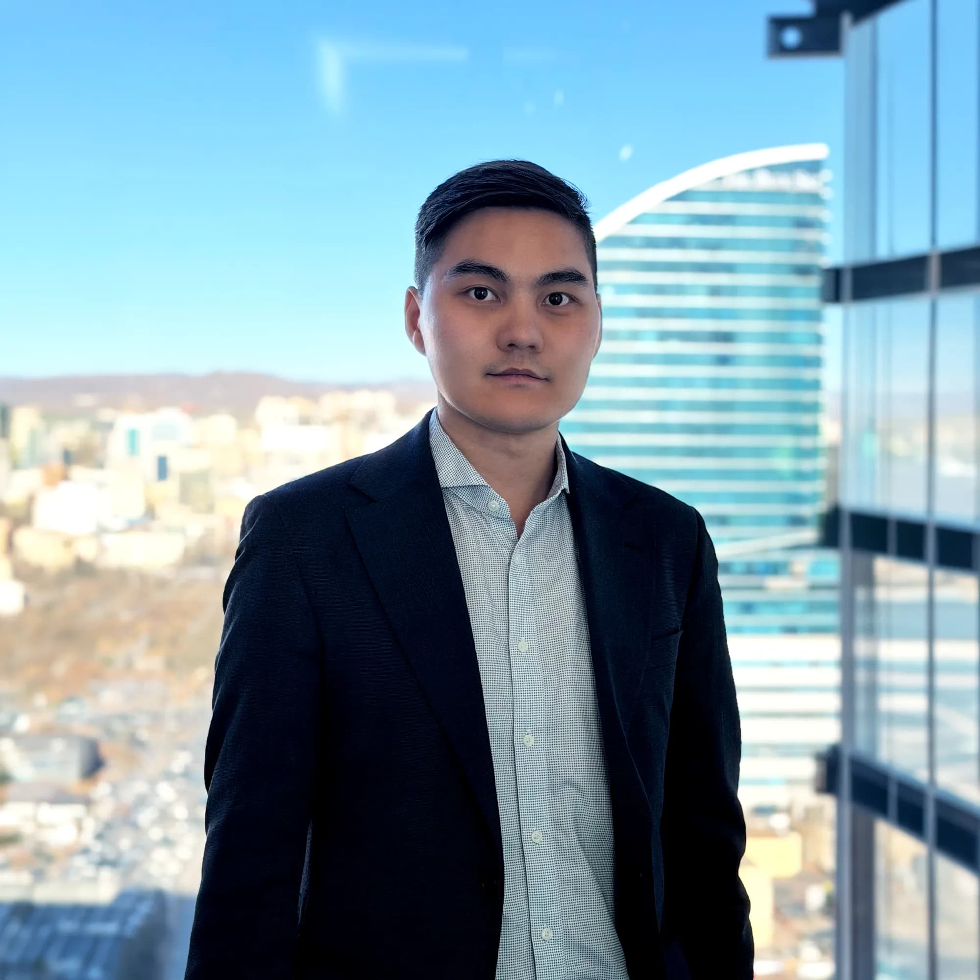 Г. ТЭНҮҮН